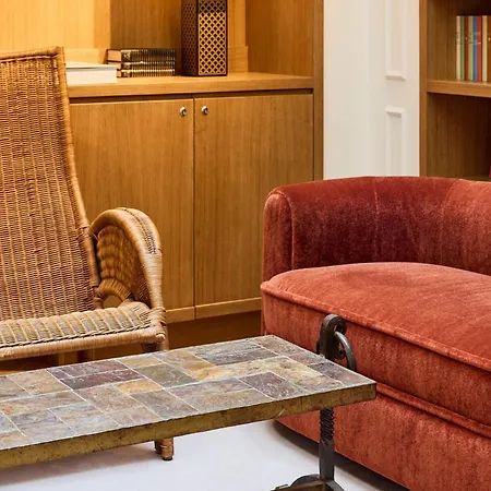 Noucha Hotel