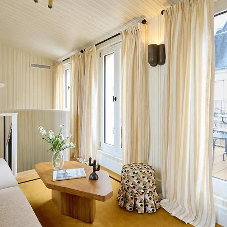 Noucha Hotel Parigi